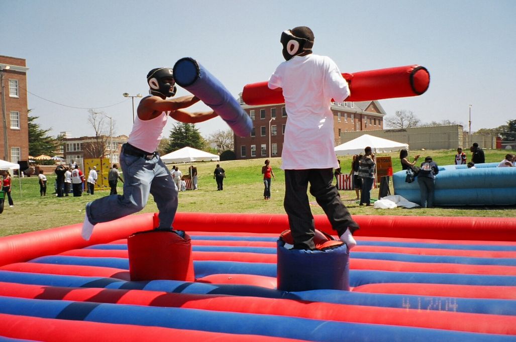gladiator joust